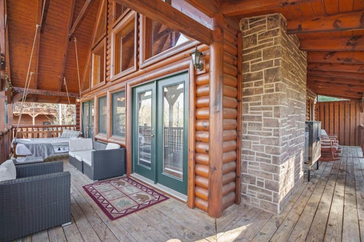 Stunning Mountain Cabin W Hot Tub Гатлинбург Экстерьер фото