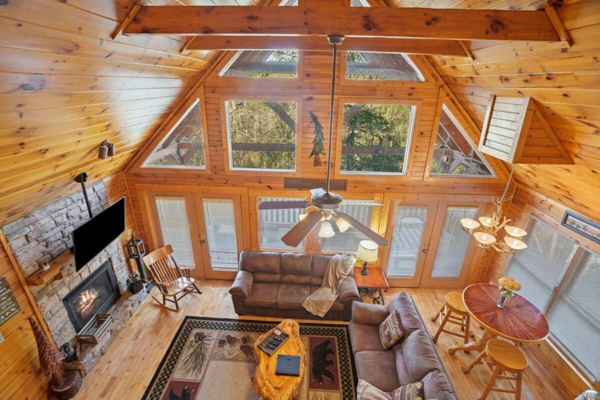 Stunning Mountain Cabin W Hot Tub Гатлинбург Экстерьер фото